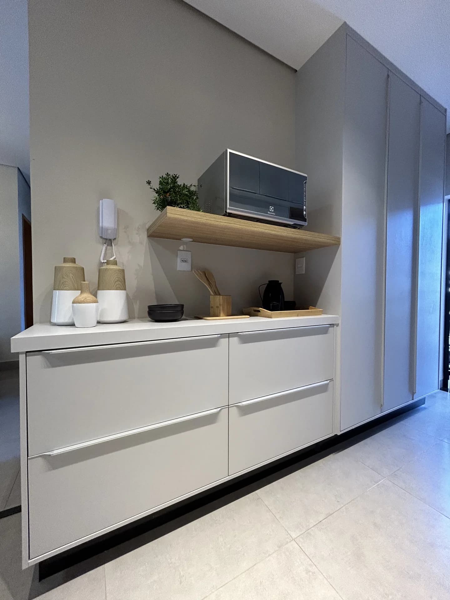 Casa Inteira Apartamento Decorado Isaura Maria — móveis planejados sob medida da Parza Móveis em Franca-SP (foto 9)